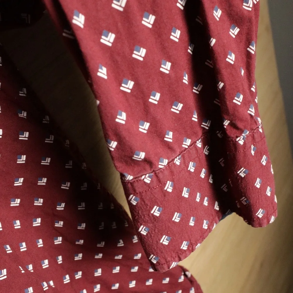 Banana Republic Mens Stretch Soft Wash Slim Fit Burgundy Print‎ Long Sleeve XL